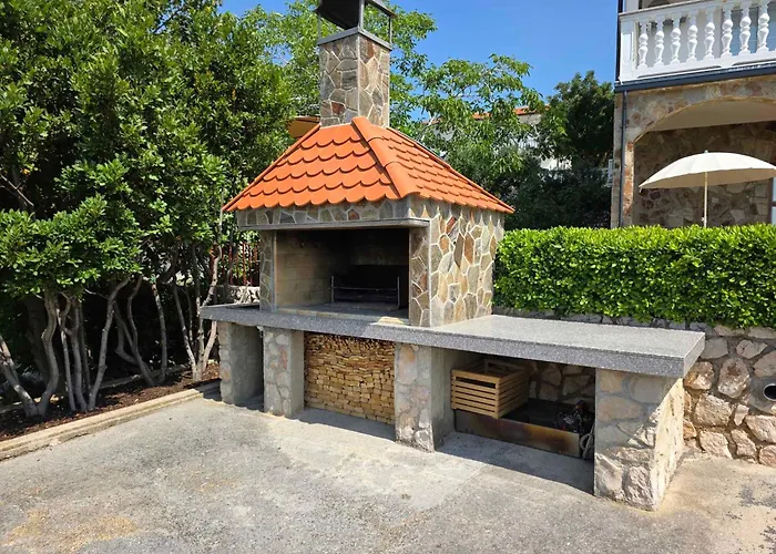 Appartamento In 54940 Novi Vinodolski